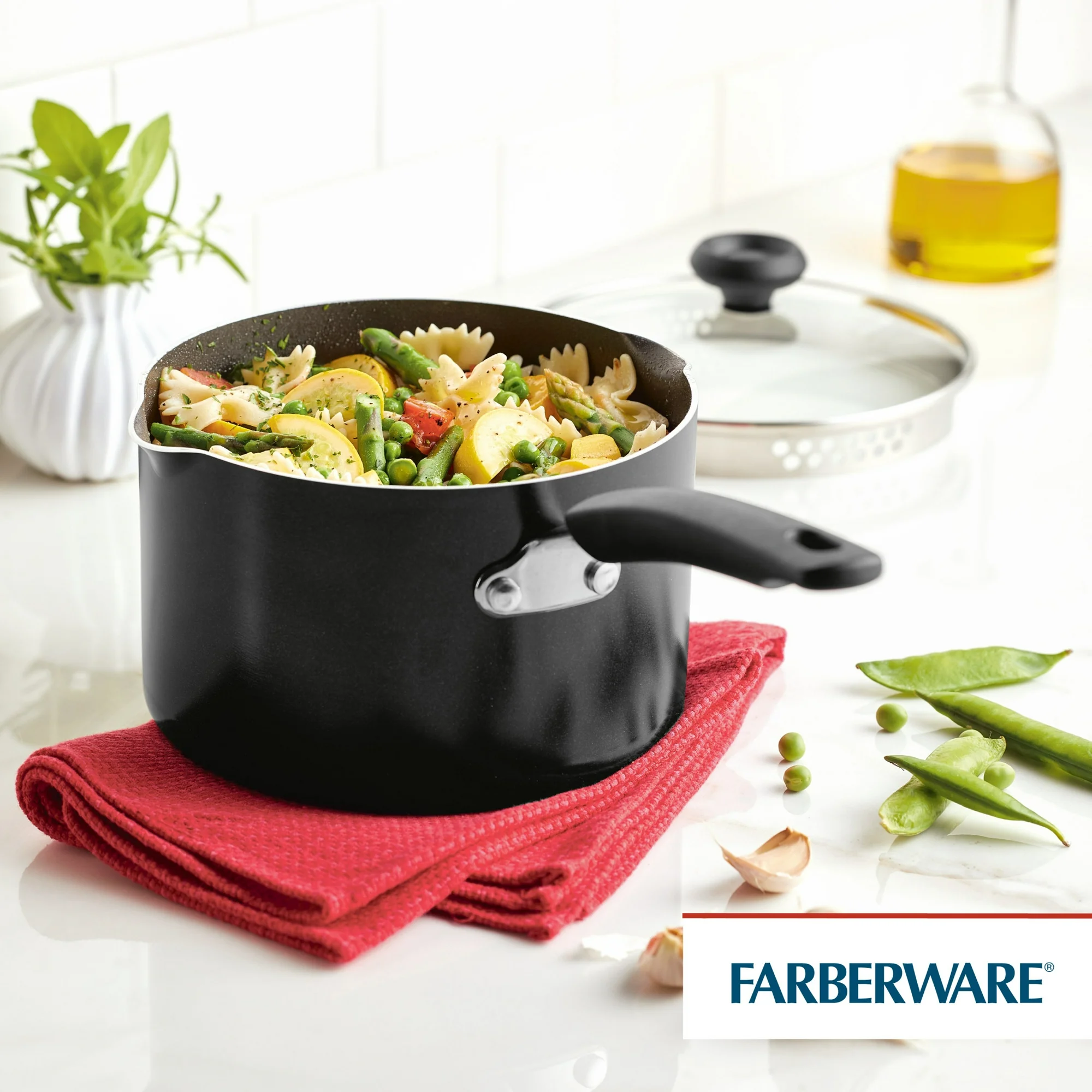 Farberware Easy Clean 3 Quart Aluminum Nonstick Straining Sauce Pan with Lid, Black 3 Farberware Easy Clean 3 Quart Aluminum Nonstick Straining Sauce Pan with Lid, Black - Image 3